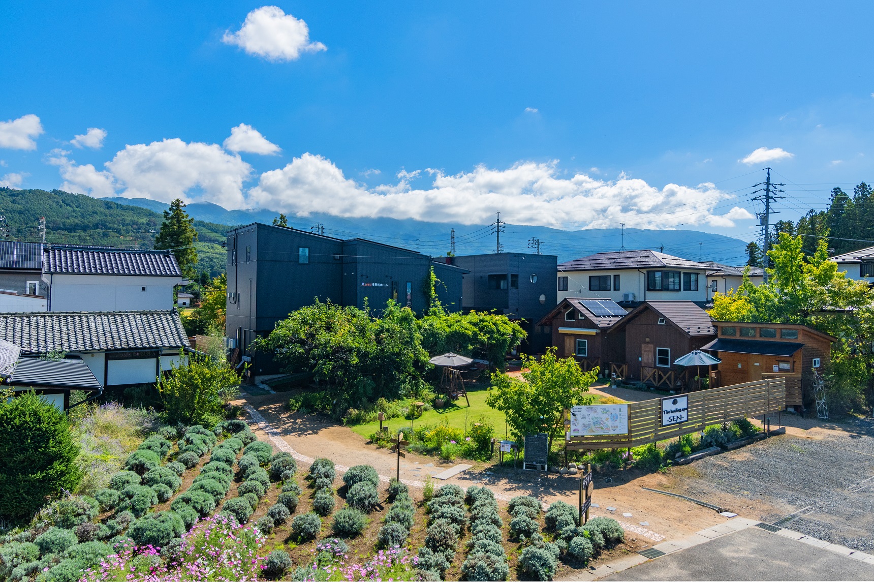L-BASE 全体