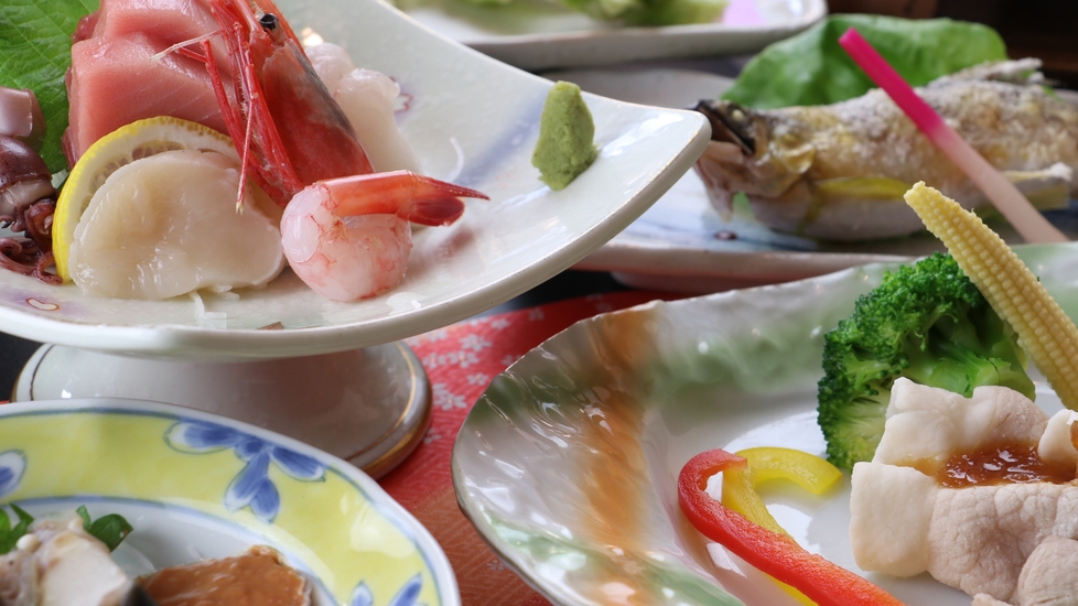 【さき楽30】30日前の予約で≪山の和会席≫がおひとり様1，000円割引♪季節と共に移ろう味覚を堪能