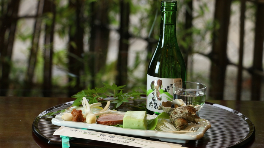 #こだわりの銘酒　茨城の地酒「久慈の山」とともに四季折々の逸品をお楽しみください。