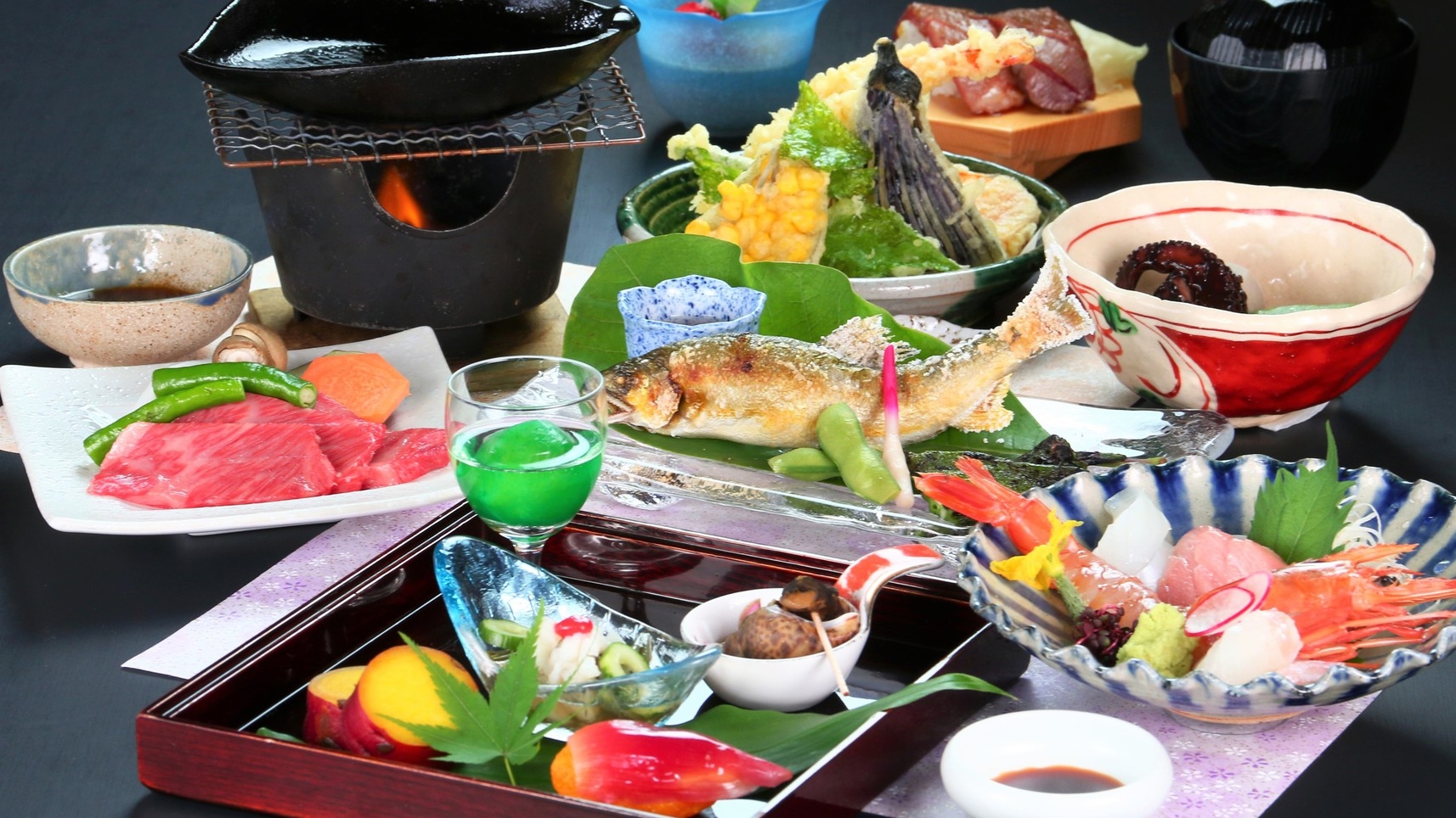 【グレードアップ】藤太郎 贅を尽くした旬の彩り 季節の会席◆1泊2食