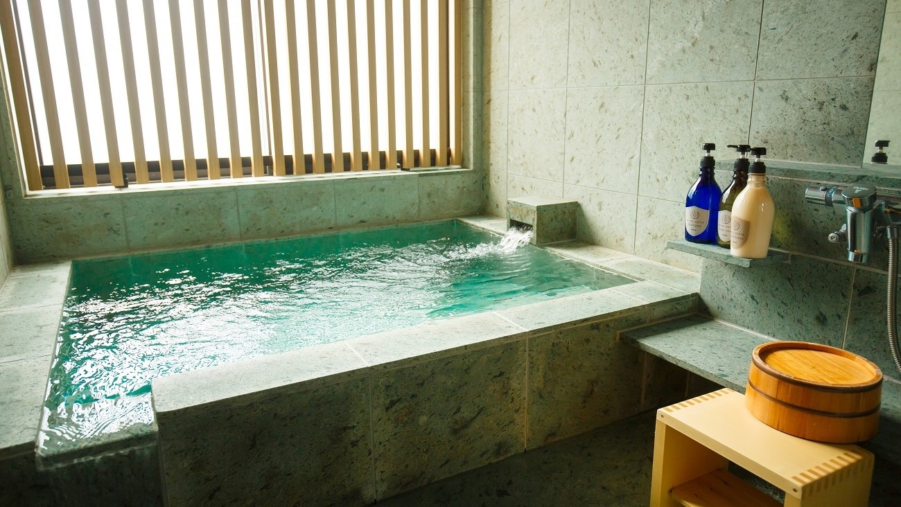 【さき楽45】≪最大3，300円引≫全42種類から選べる飲み放題とロングステイで箱根旅♪