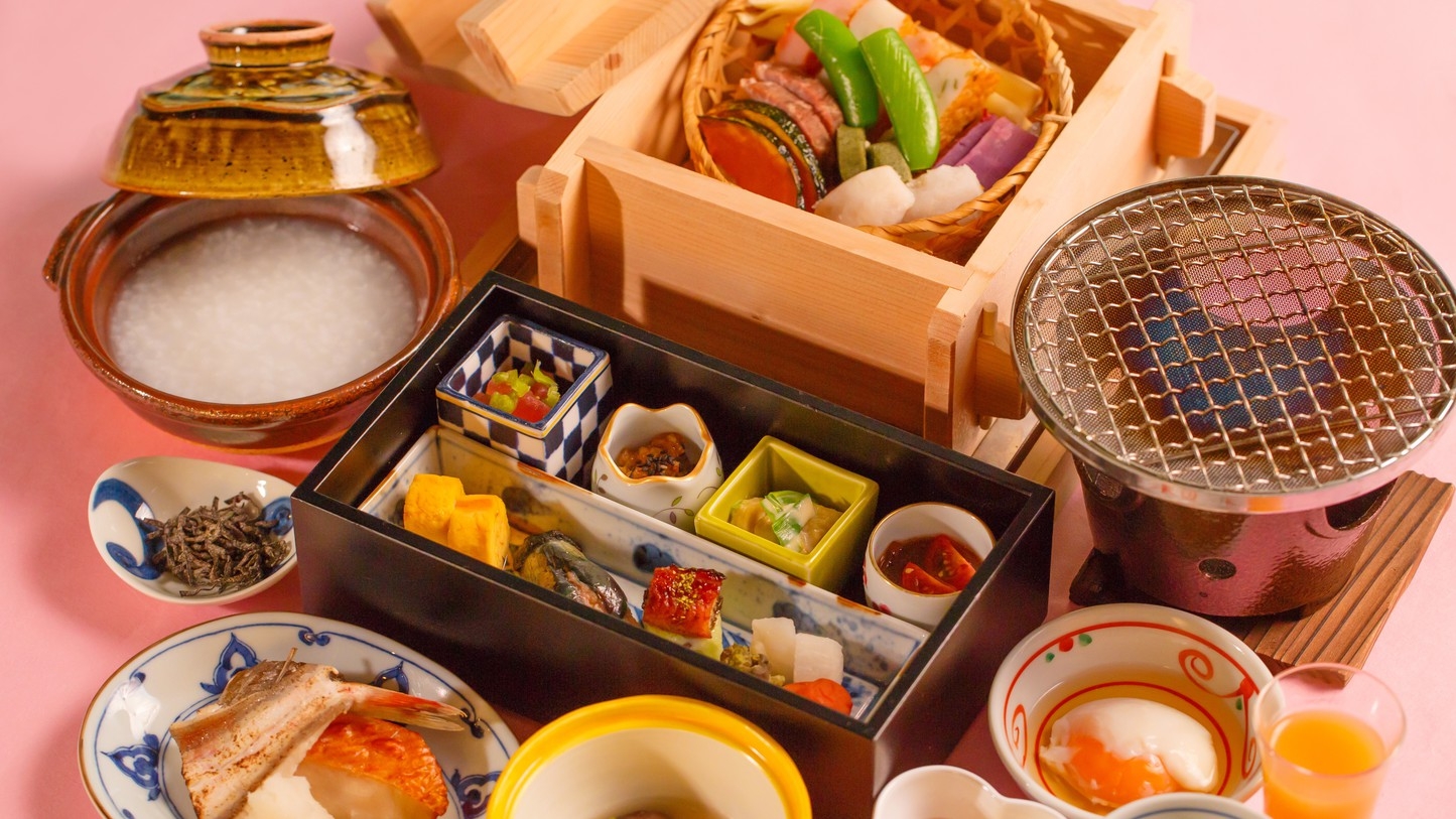 【さき楽45】≪最大3，300円引≫全42種類から選べる飲み放題とロングステイで箱根旅♪