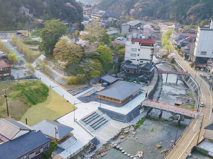 【600年の歴史の湯】山口県最古の長門湯本温泉の美肌の湯で心と体のリセット旅＜恩湯チケット・朝食付＞