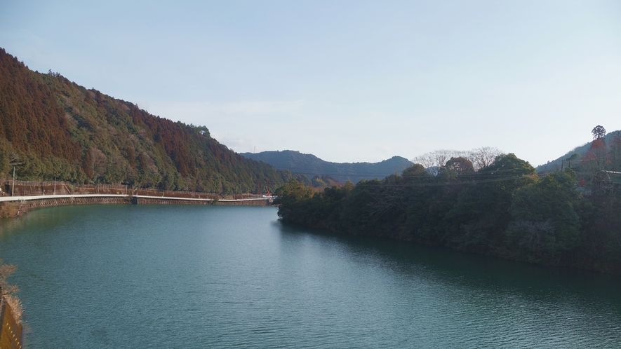 *【景観】お部屋から眺める那賀川の美しい景色