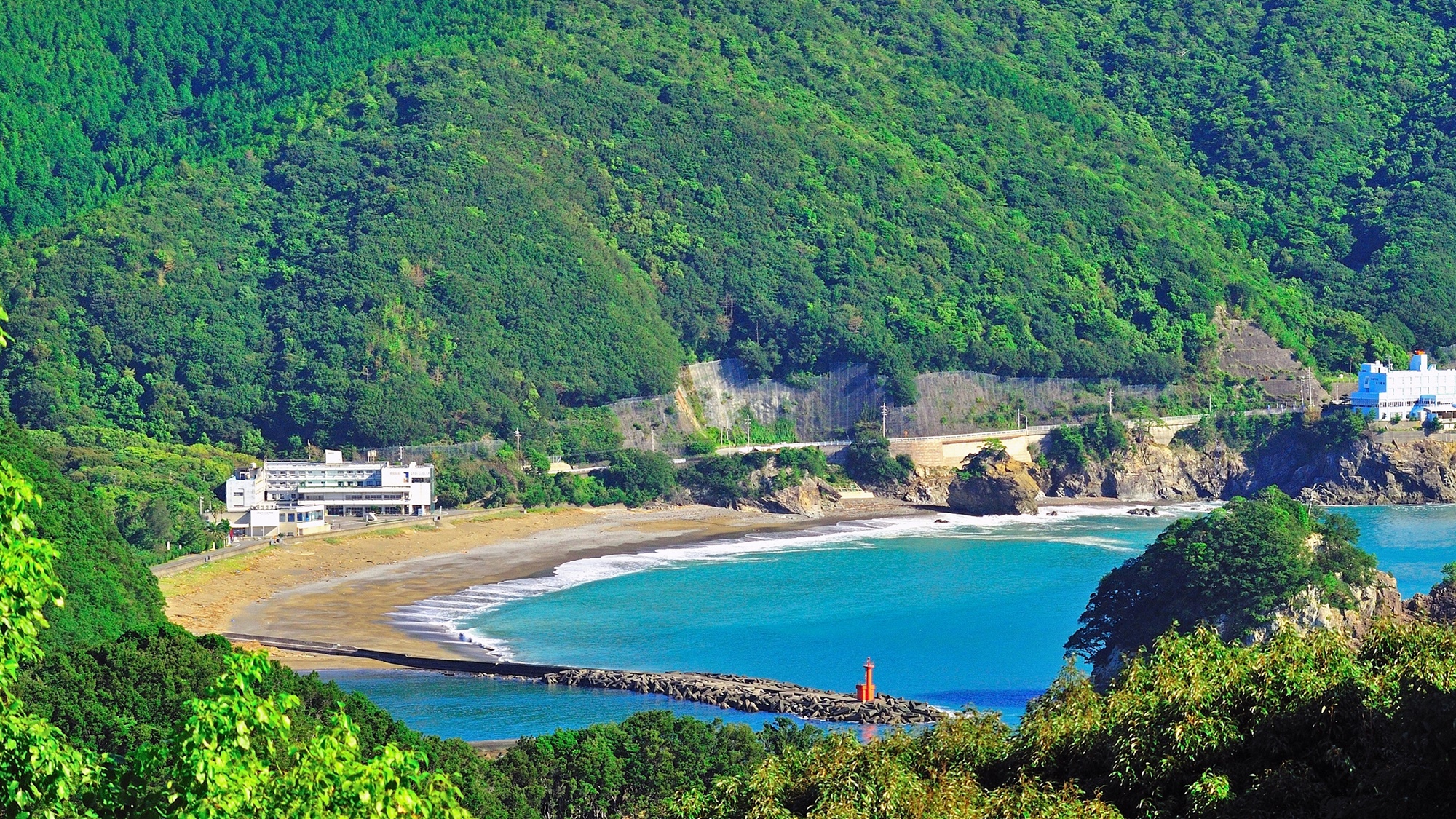 *【周辺観光】大浜海岸：当館よりお車で約23分（徳島県観光協会 提供）