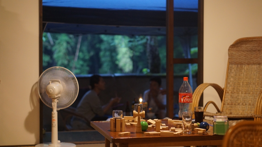 2号館庭への縁側