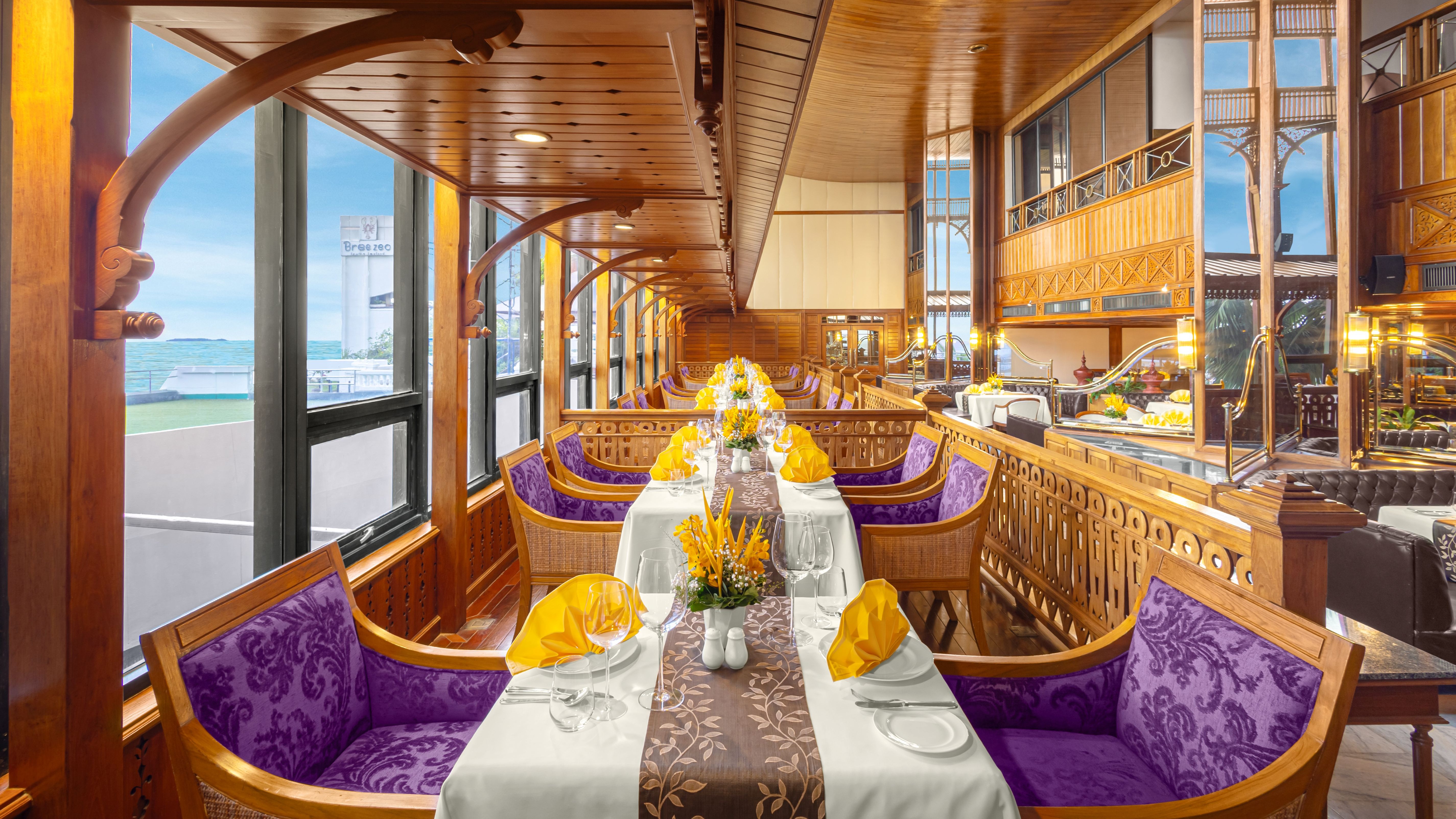 ロイヤルグリルルーム＆ワインセラー（卓越と伝統）