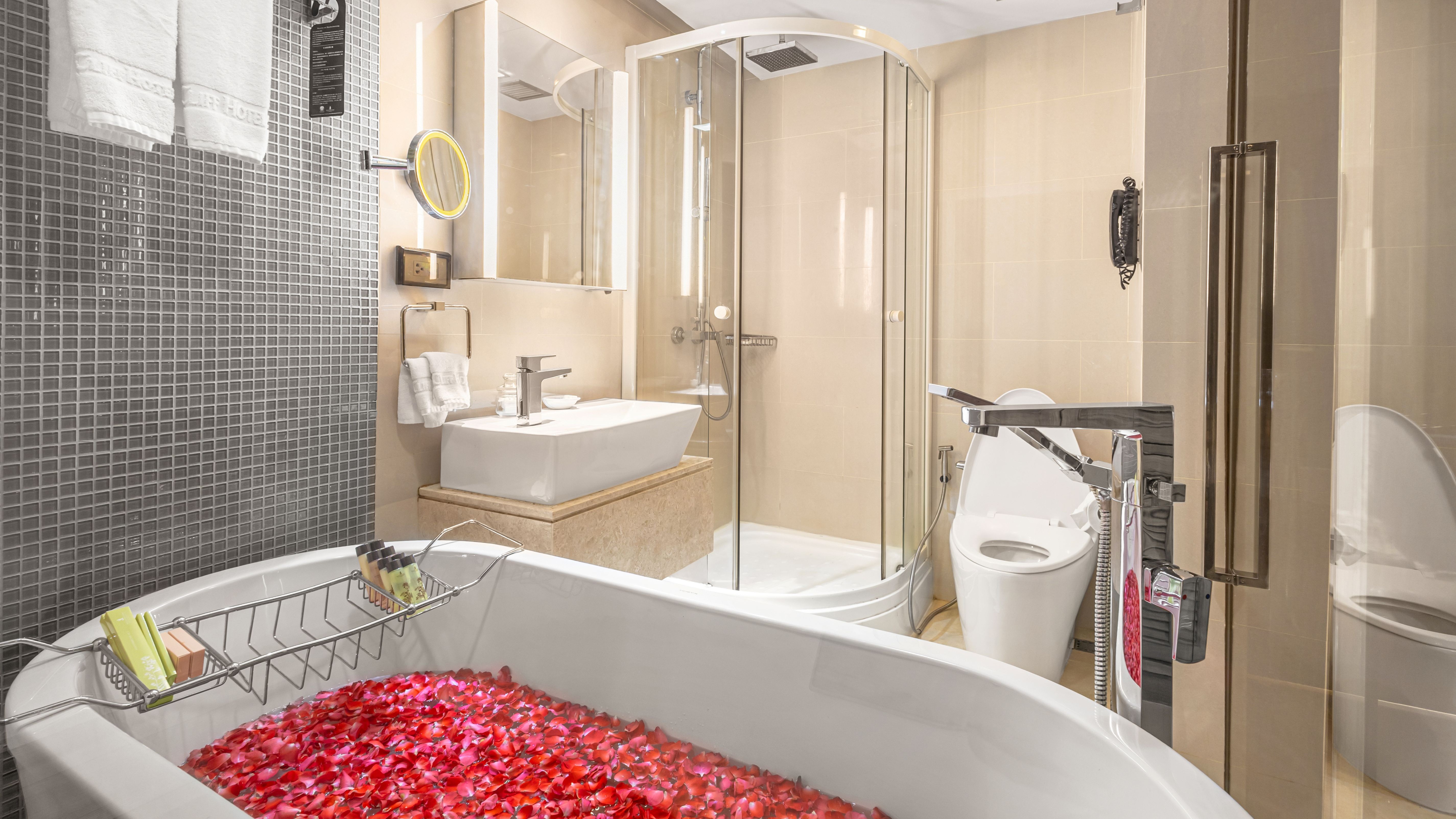 ハネムーンデラックス