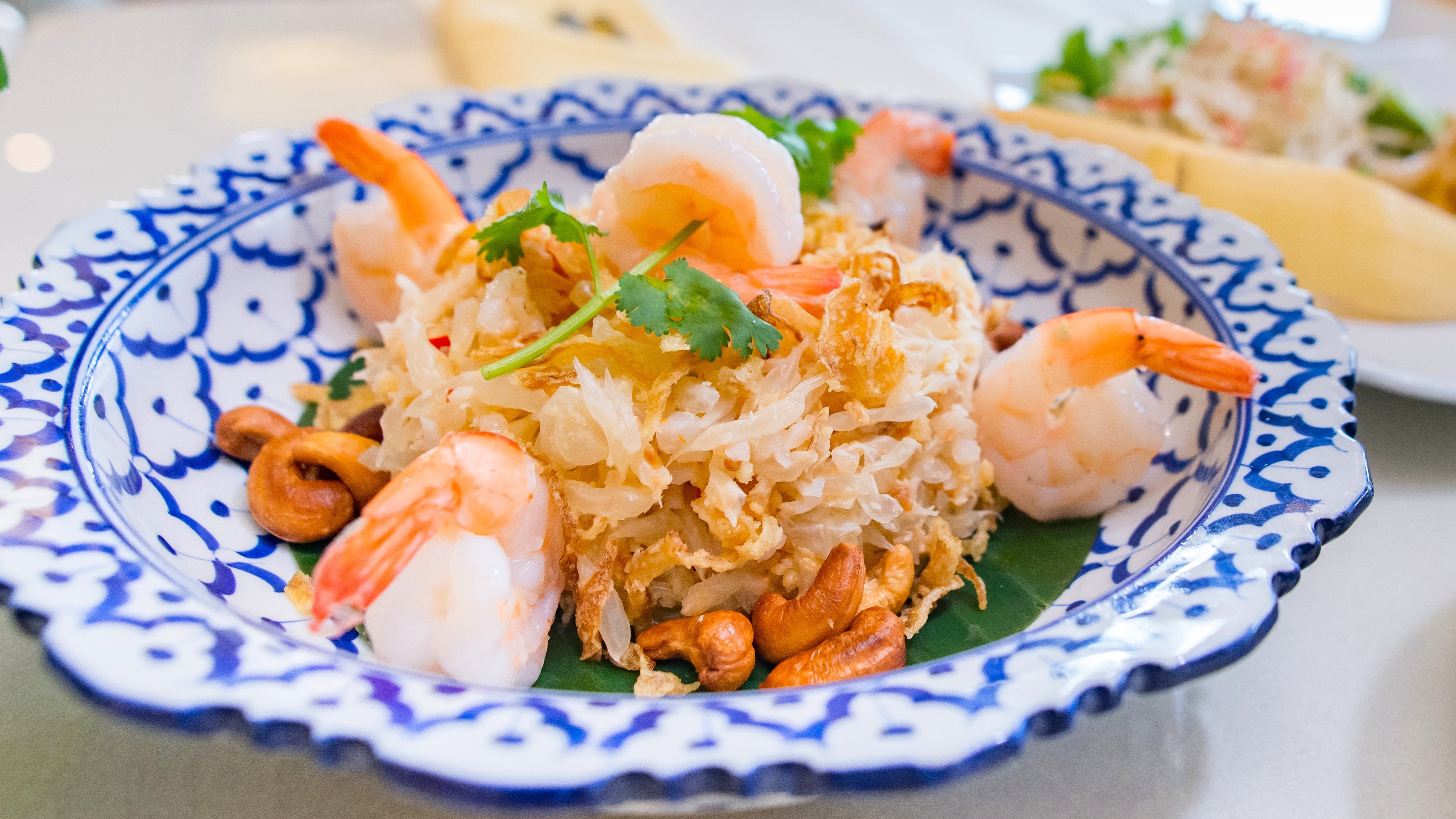 ラーン・トーン（本格的なタイ伝統料理）