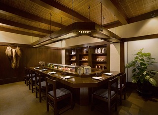 日本食レストラン「NAGISA」　カウンター席