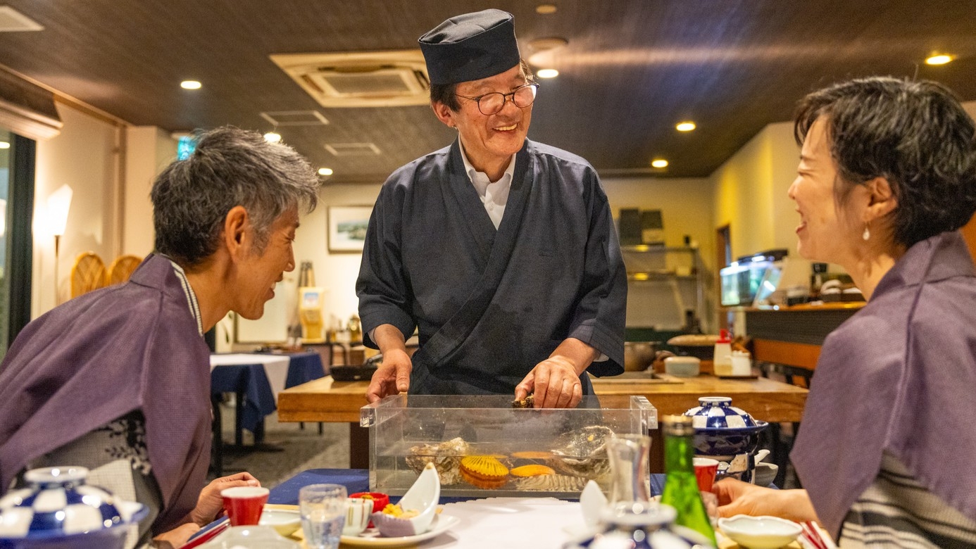 【楽天トラベルサマーSALE】【ワンランク上の磯あそび】に「壱岐牛」か「あわび」をチョイス