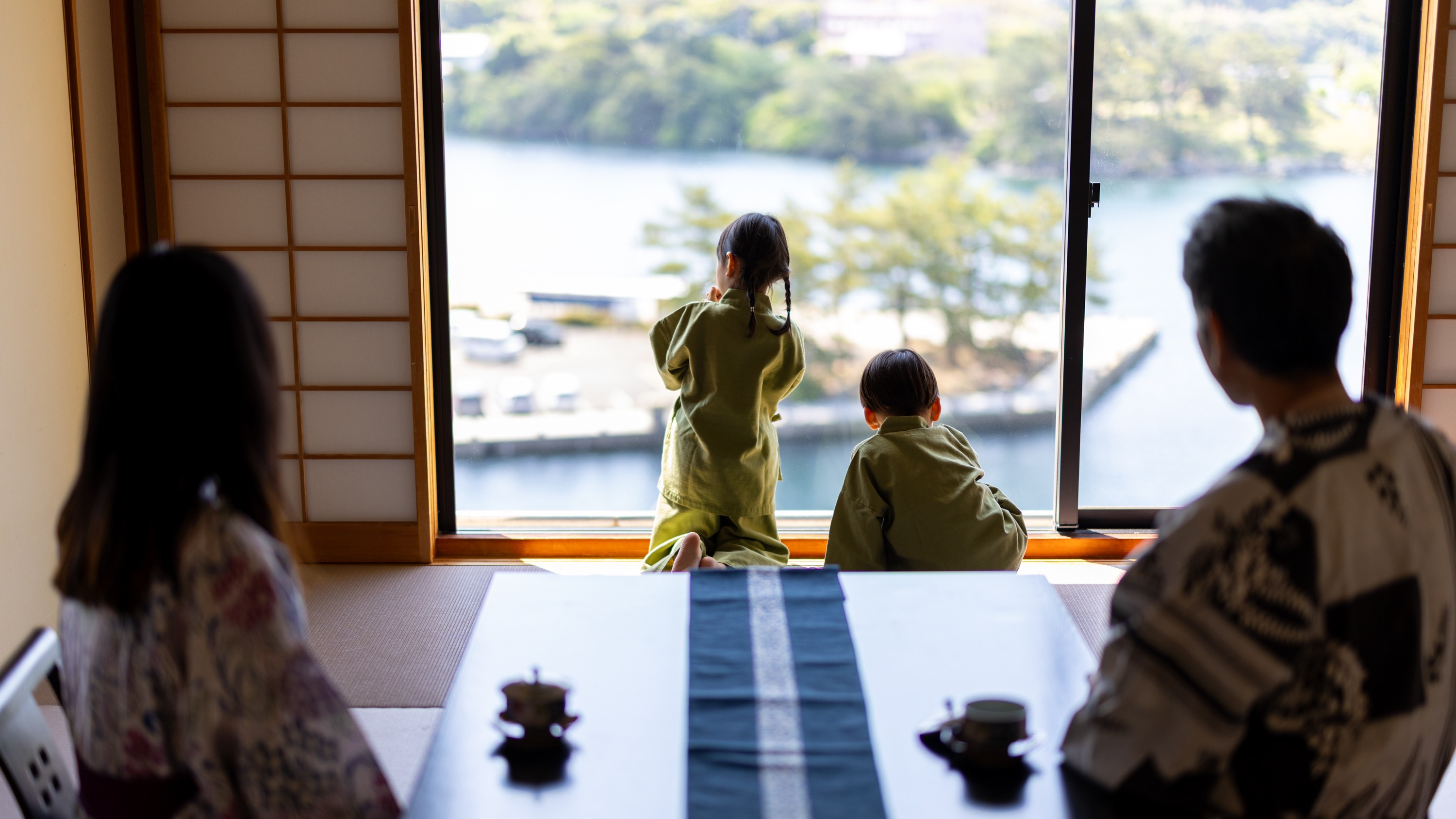 【特別和洋室】船が行き交う港の風景に大人も子供もワクワク♪
