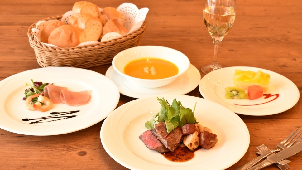 【2食付：国産和牛コース】上質なお肉がメインのハーフコース★絶景×本格フレンチで天橋立を満喫