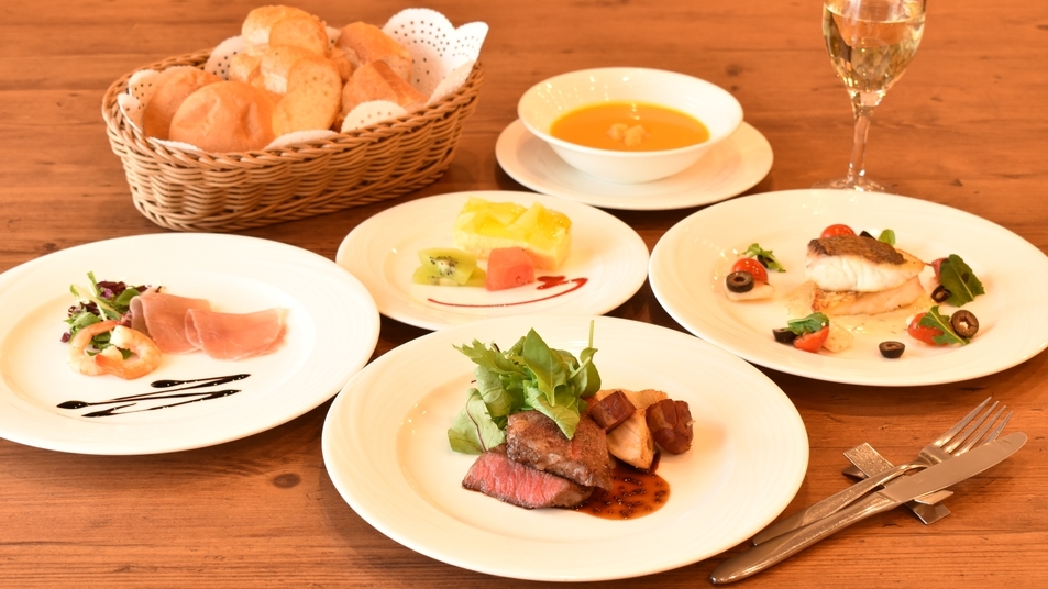 【早割30】女子旅やご褒美旅行に！美食フレンチフルコース＆人気朝食ビュッフェを満喫＜2食付＞