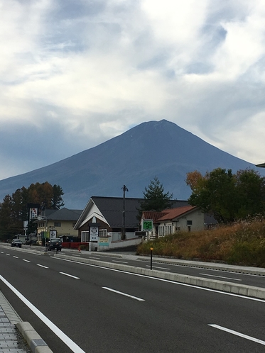 富士河口湖町からの富士の景色