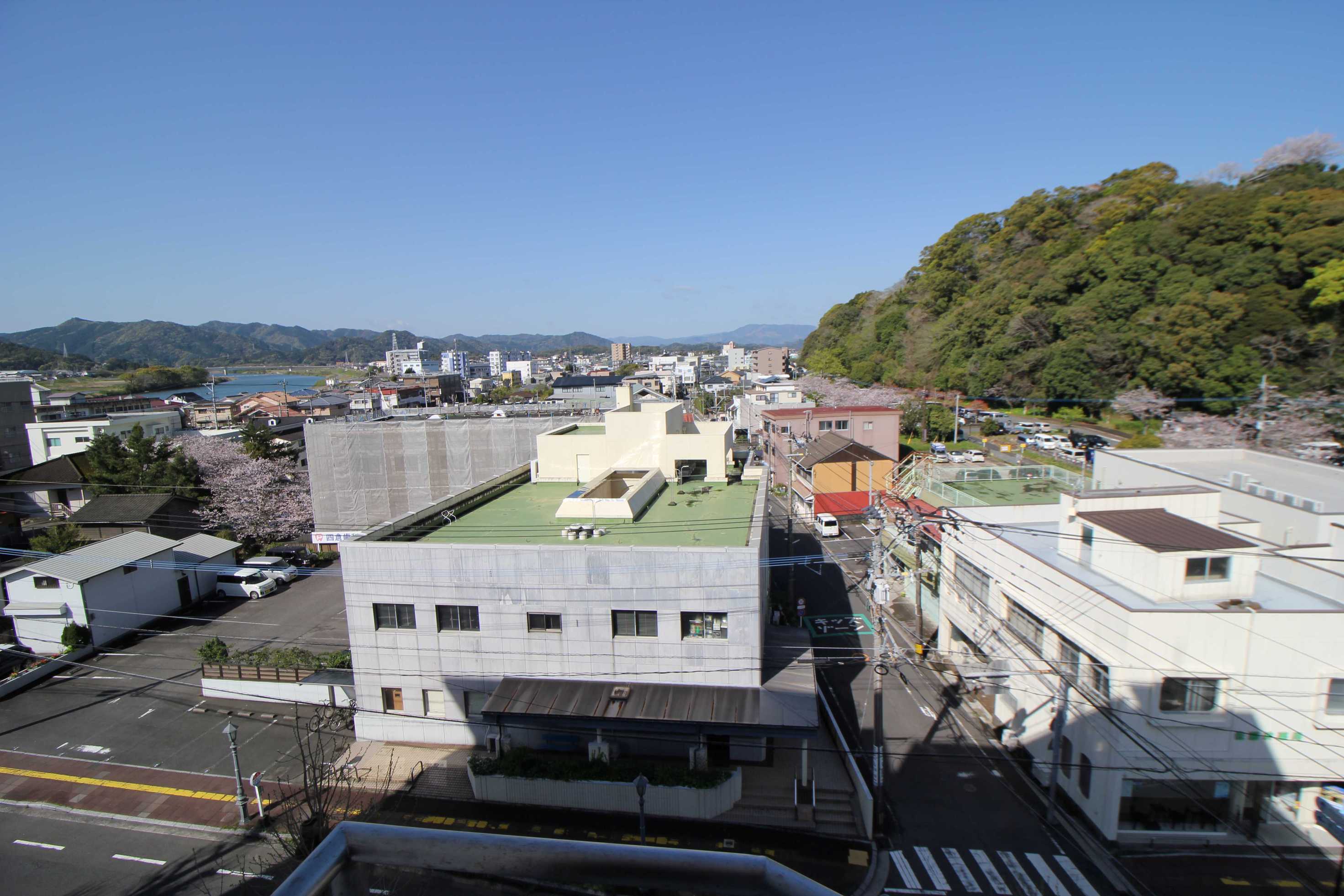 本館和室からの眺望（西）