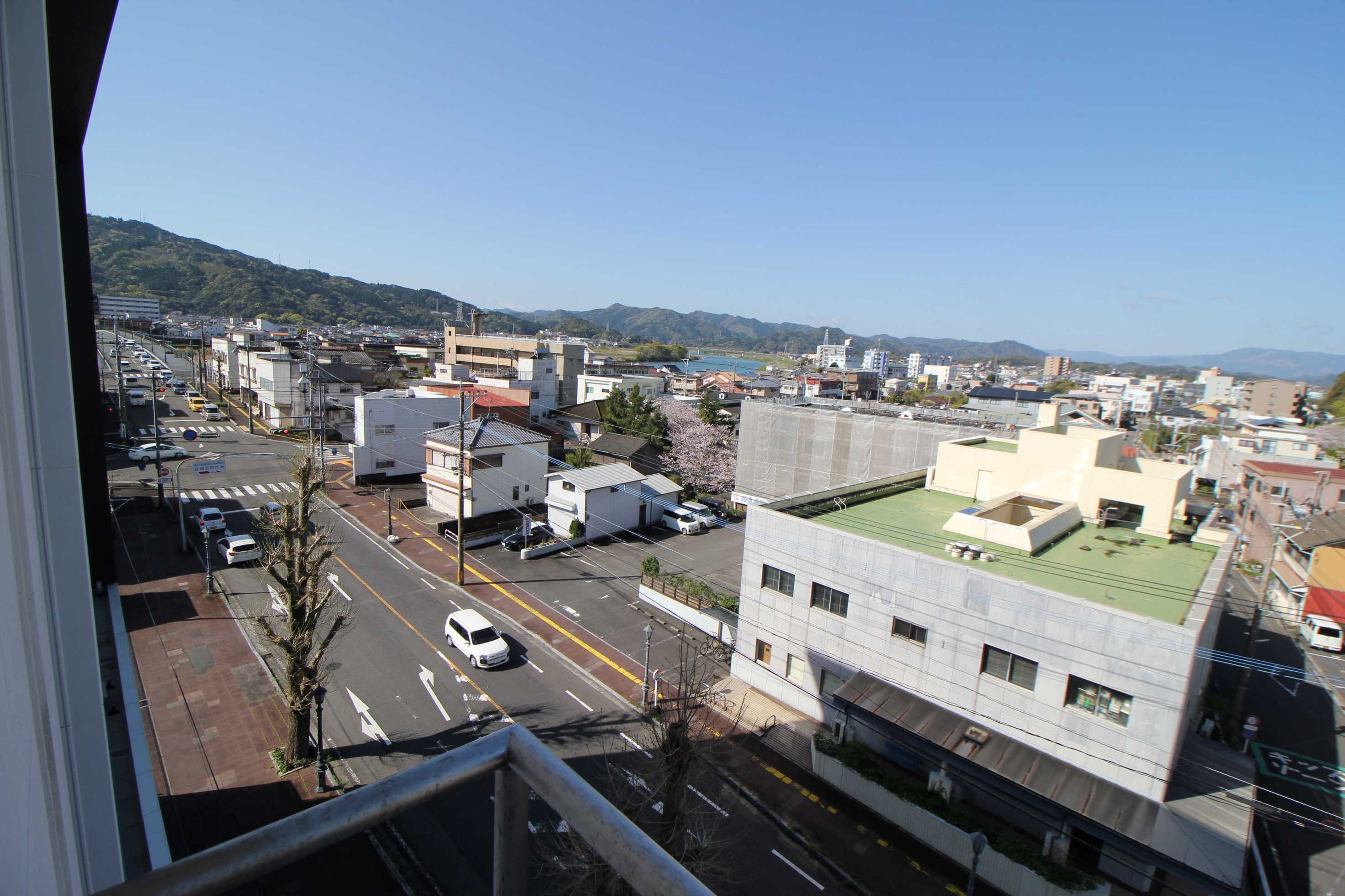 本館和室からの眺望（南西）