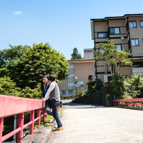 【ライトプラン】食事会場、お部屋お任せ！季節の会席と温泉満喫のお気軽旅行〈直前予約もOK〉