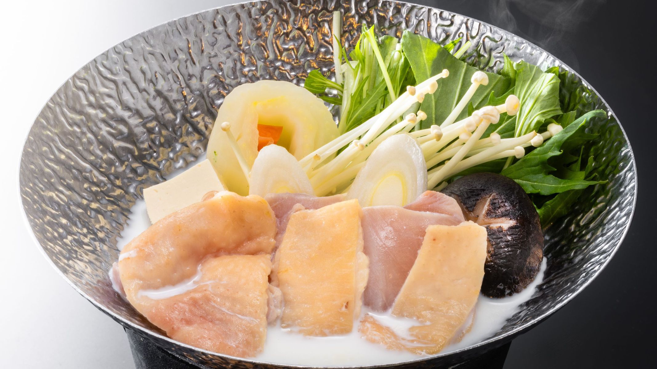 【50歳からの大人のちょっといい旅】量より質を重視した美味厳選を堪能≪特典付≫