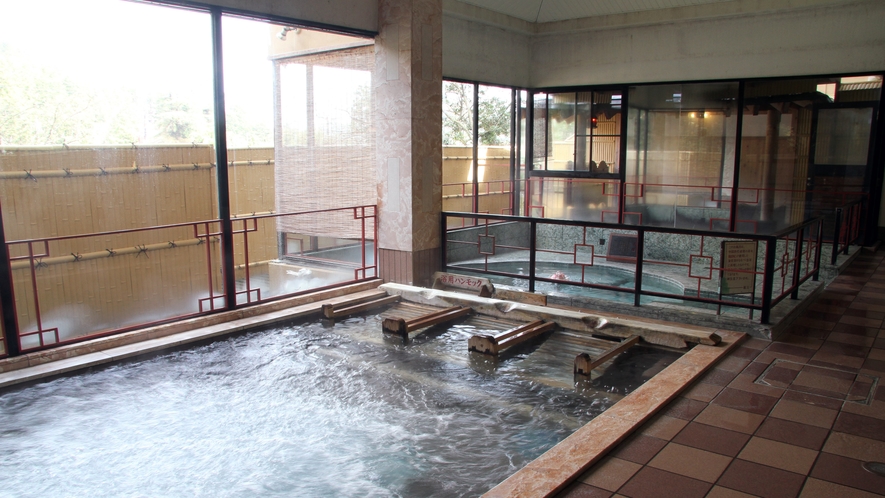 華清湯(ジャグジー風呂)