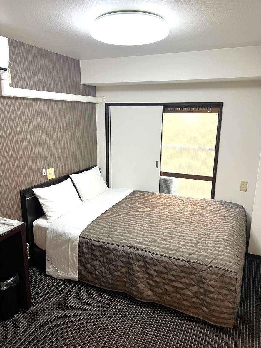 ダブルルームベッド