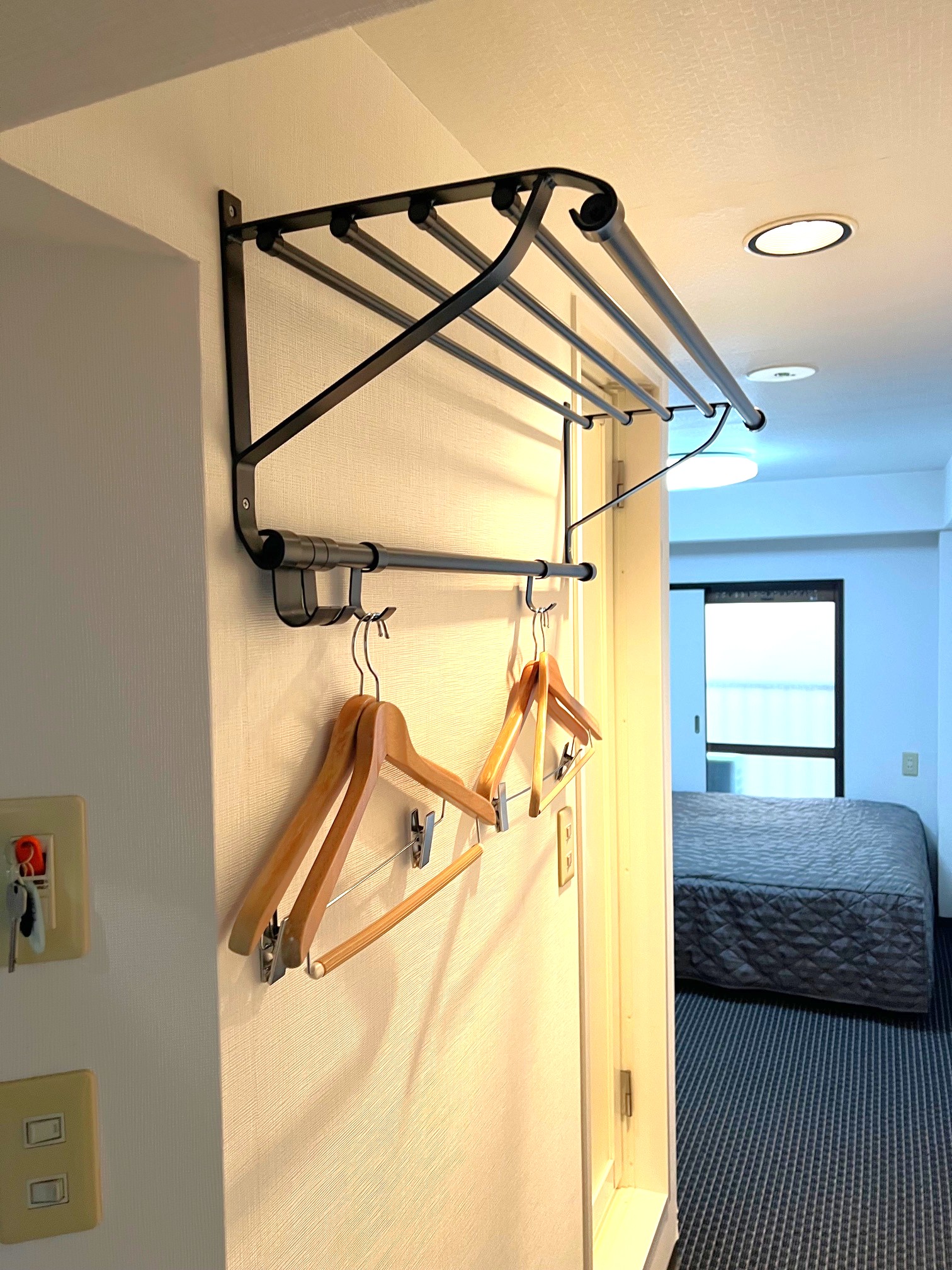 ダブルルームハンガー