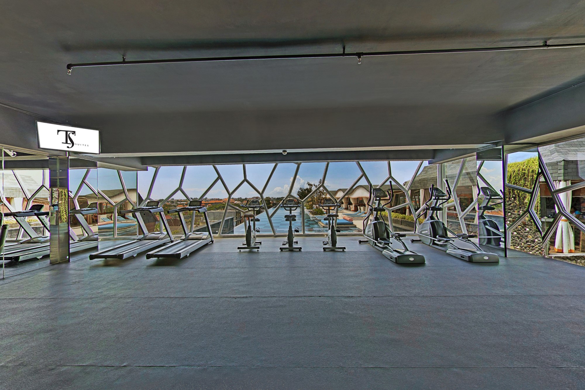 フィットネスジム