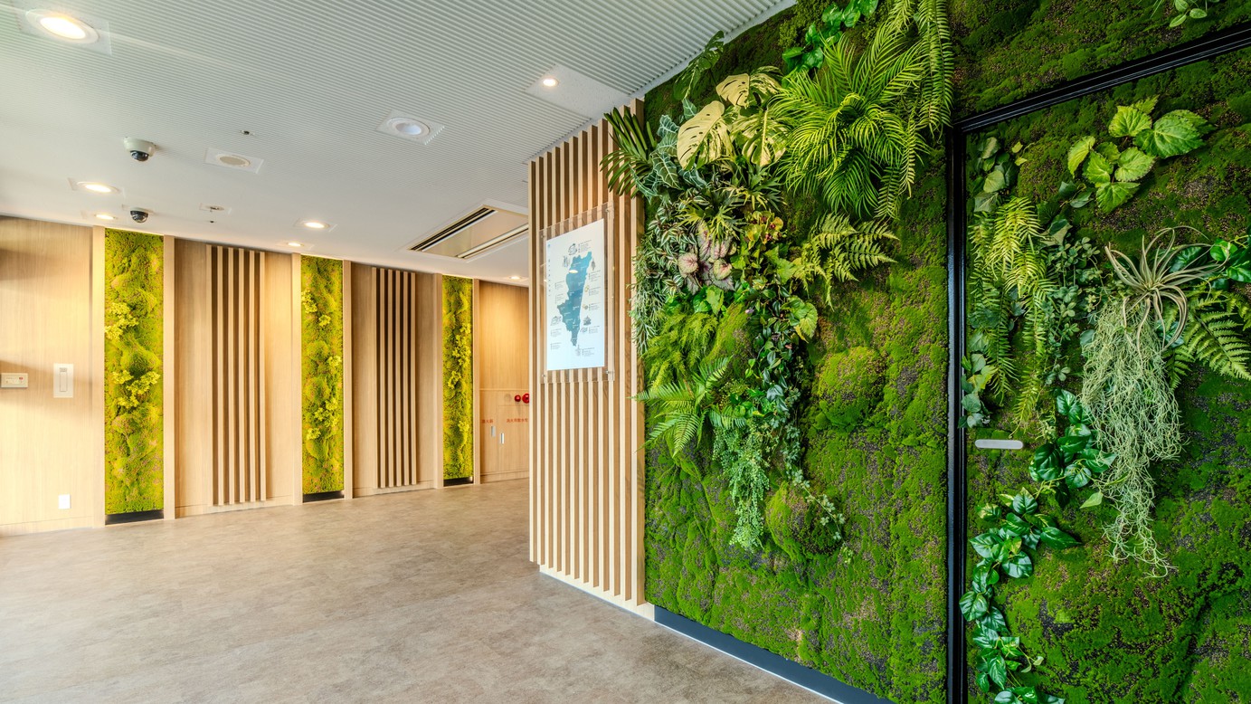 1Fエントランス