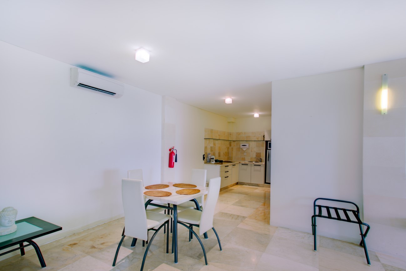 2ベッドルームスイート（100平米）－例