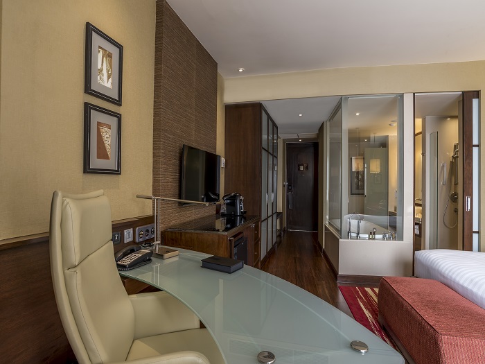 プレミアムデラックスルーム(デスクエリア)