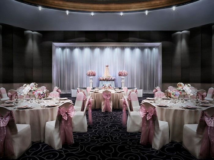 ウェディングホール