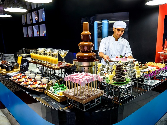 ATELIERレストラン