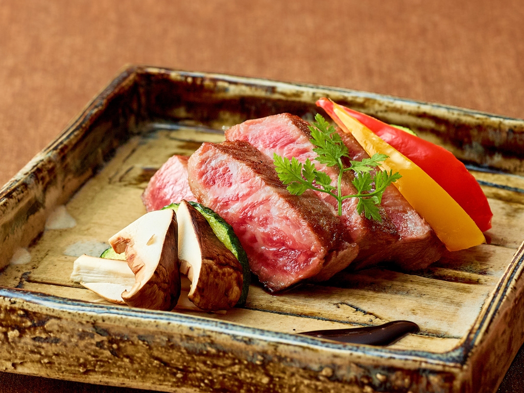 【特撰四季会席プラン】◆厳選した山海の幸を贅沢に使用したグレードアップ会席◆お子様不可プラン
