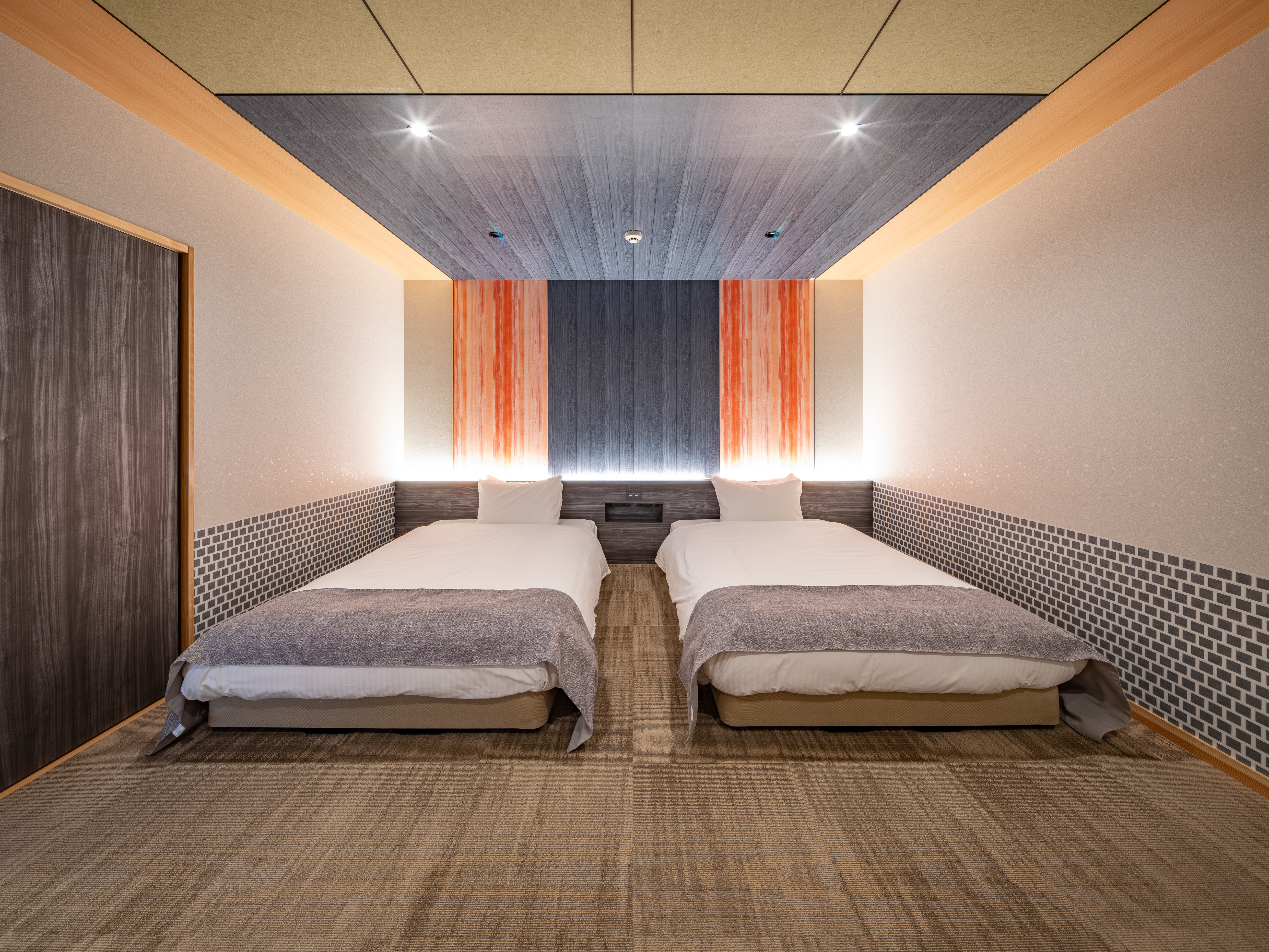 スイートルームベッド