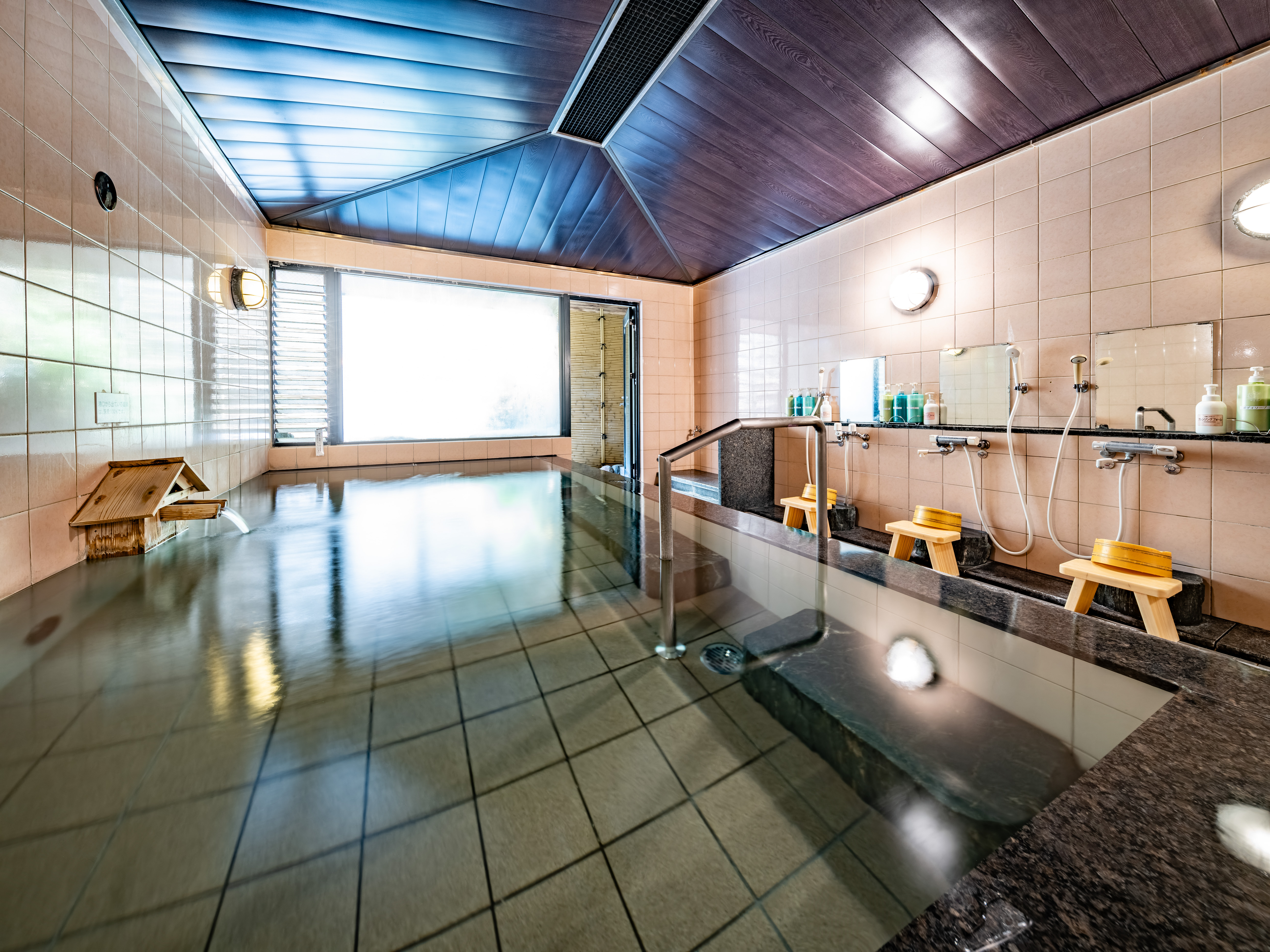 紅梅の湯　内湯