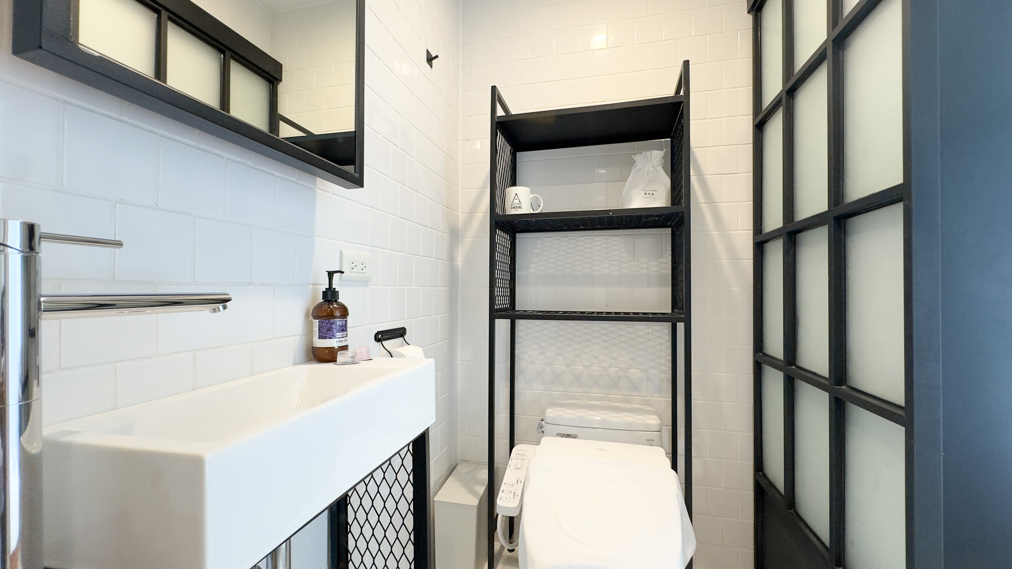 スーペリアダブルベッドルーム(公園ビュー)  浴室 