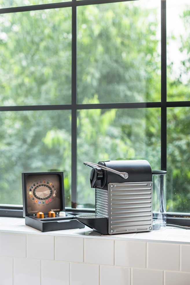 ガーデンダブルベッドルーム_スーペリアダブルベッド公園ビューNESPRESSOマシン付