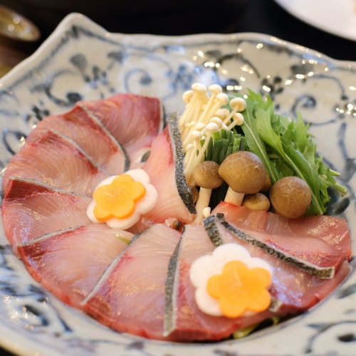 天然鰤の三種【鰤しゃぶ・鰤刺し・鰤たたき】と創作懐石（11/20〜12/22）