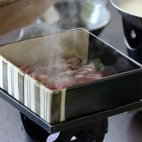 Morning steamed beef hotpot