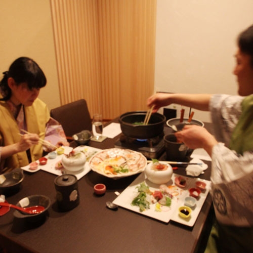 活本ずわい蟹一杯源泉蒸し（２人で１杯）付・創作懐石〜冬・初春プラン（1/15〜2/24）