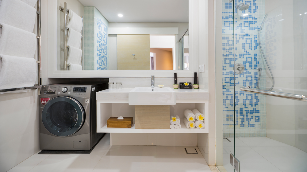 【3ベッドルームアパートメント】バスルーム