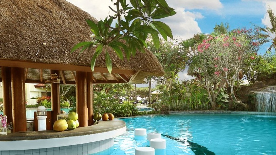 「クラパ」プールバー