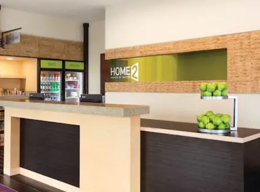 フロントデスク