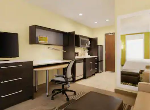 スタジオ　クイーンベッド1台