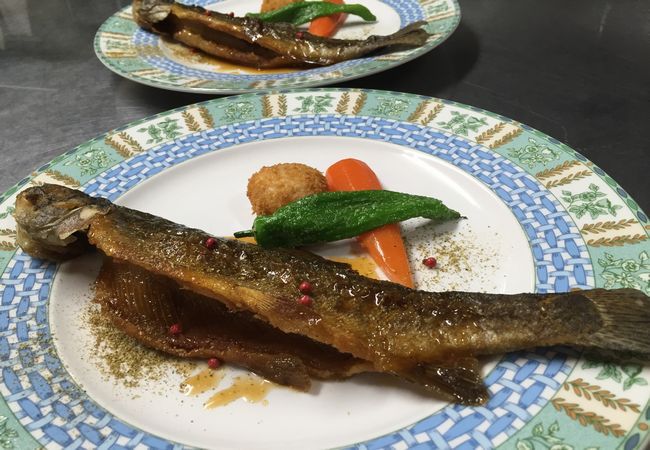 ディナーメイン　魚料理に変更可能