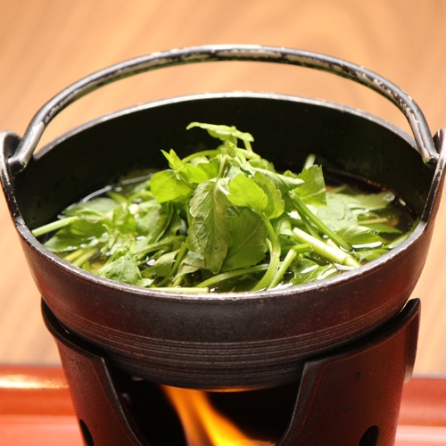 仙台名物！セリ鍋がビュッフェメニューに登場☆いっぱい食べて冬に備えよう！
