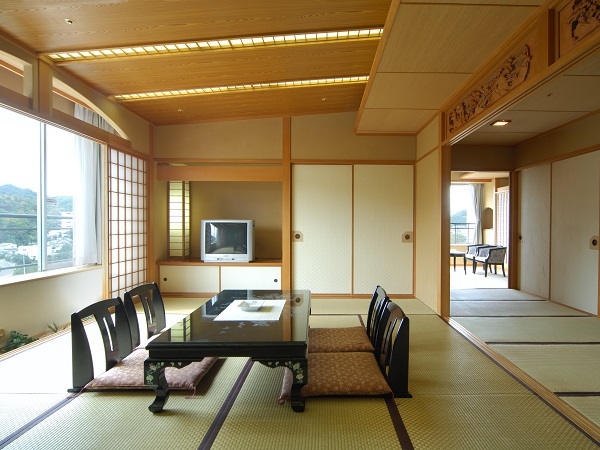 【サークル・グループ旅行にオススメ！】90分飲み放題付で大満足ビュッフェプラン☆