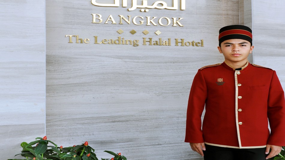 エントランス　ドアマン