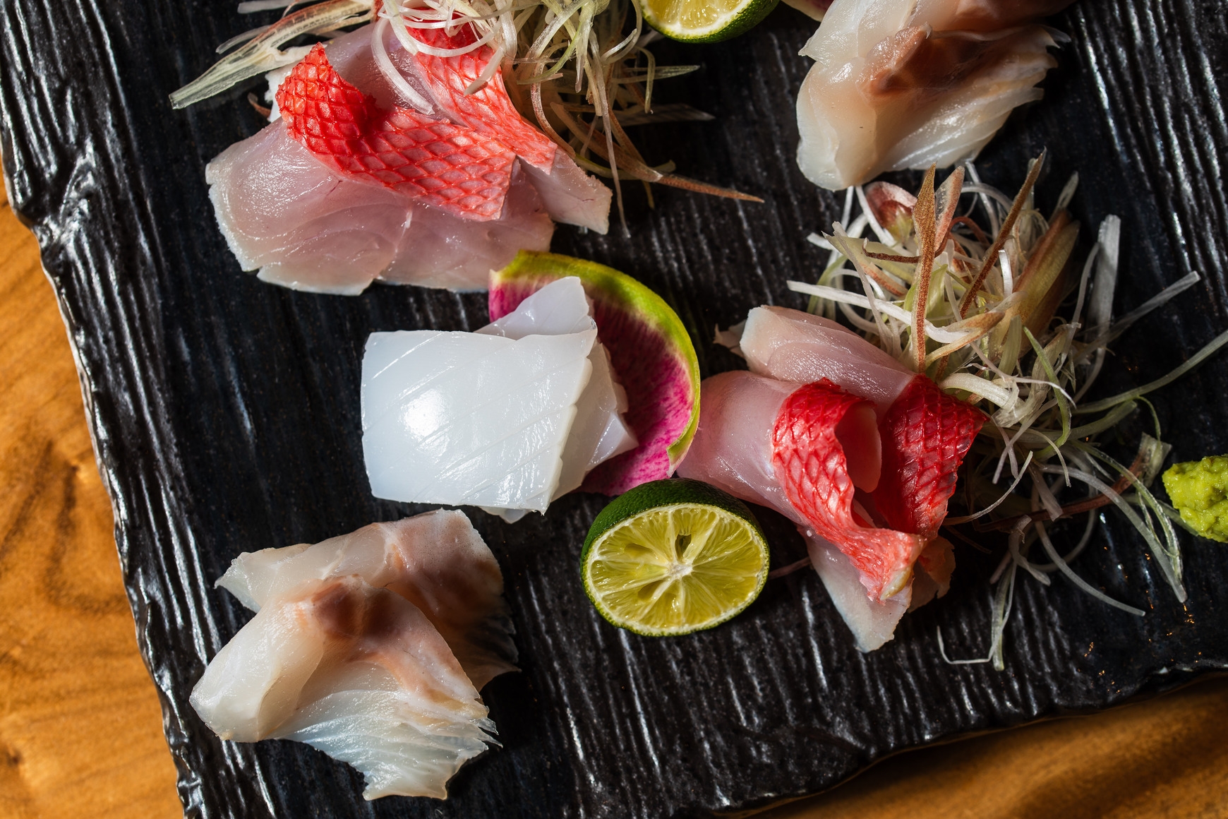 【記念日】2大特典ホールケーキ＆スパークリングワインで特別な日のお祝いを／和会席