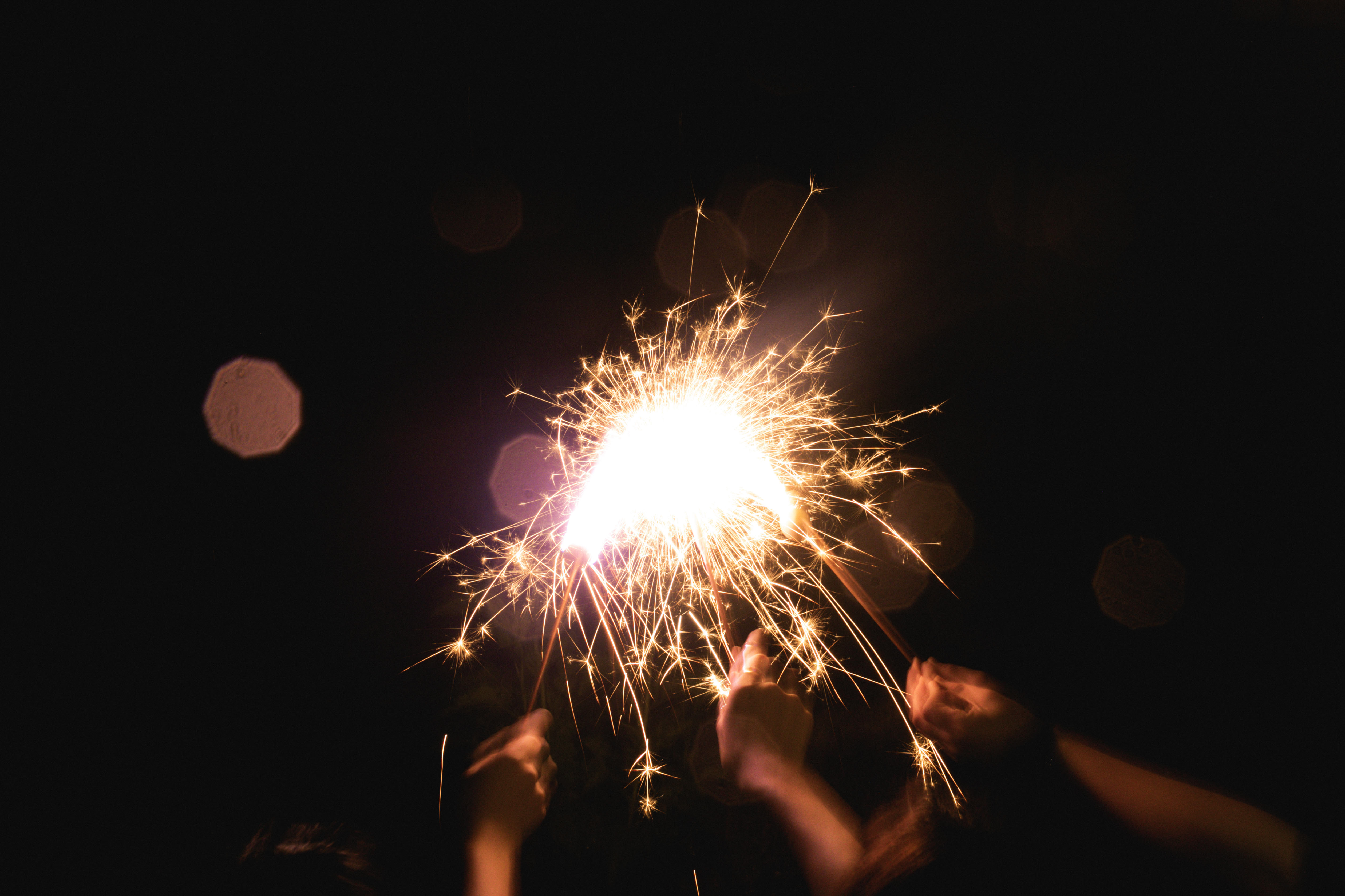 夏の風物詩！手持ち花火